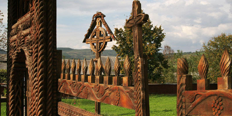 Poarta intrare Maramures